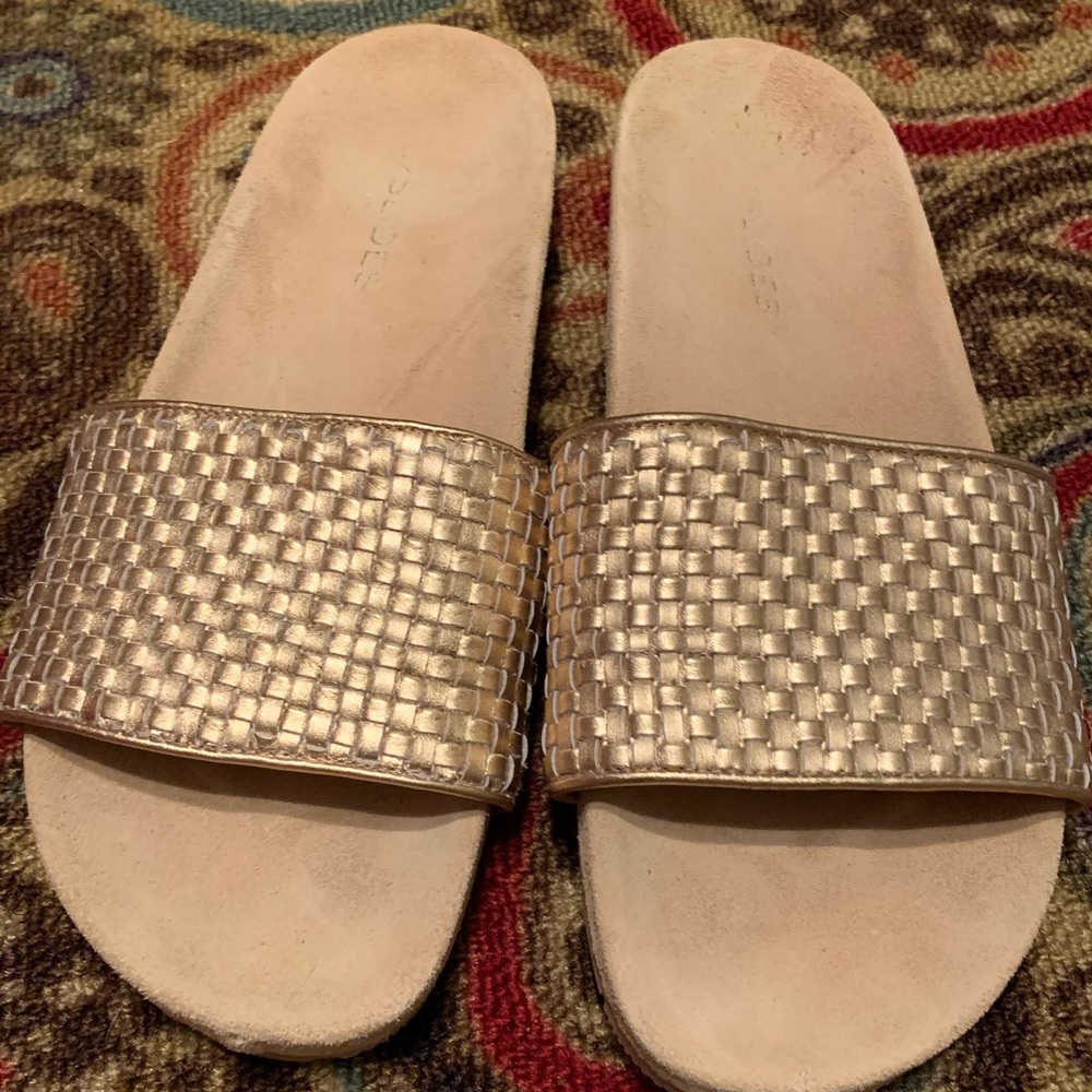 J Slides